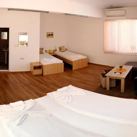 Gile 2* Veliko Tarnovo